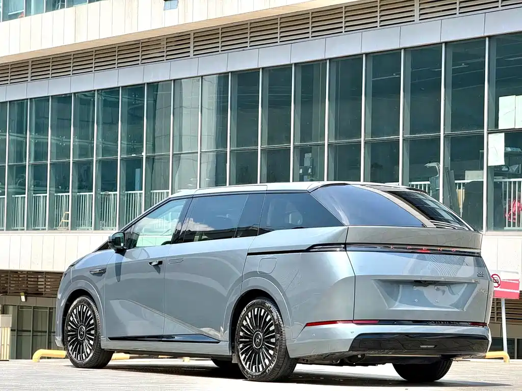 XPeng X9 — миниатюра 19