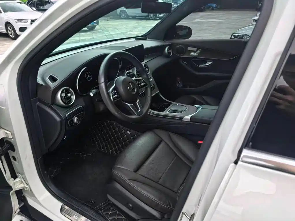 Mercedes-Benz GLC — миниатюра 16
