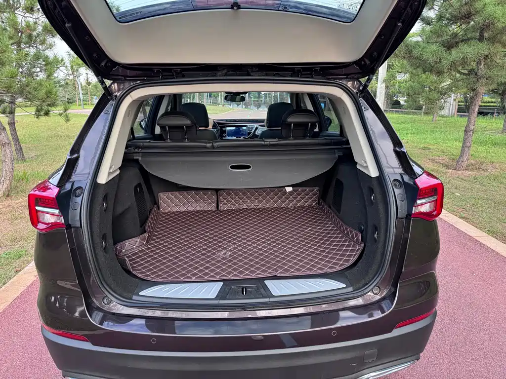 Buick Envision Plus — миниатюра 8