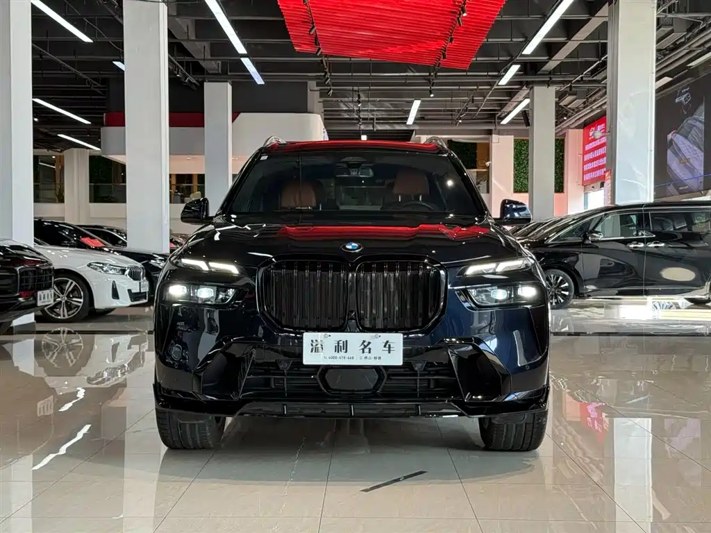 BMW X7 2023 xDrive40i Premium M Sport