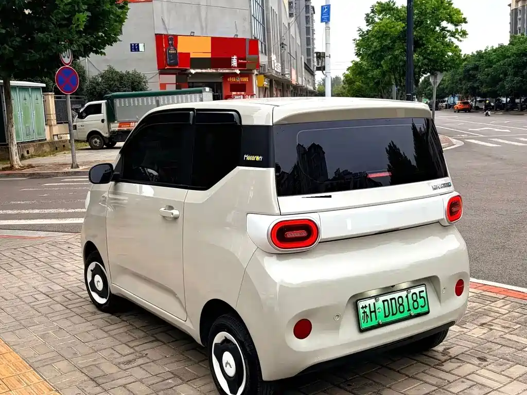 Wuling MINIEV — миниатюра 4