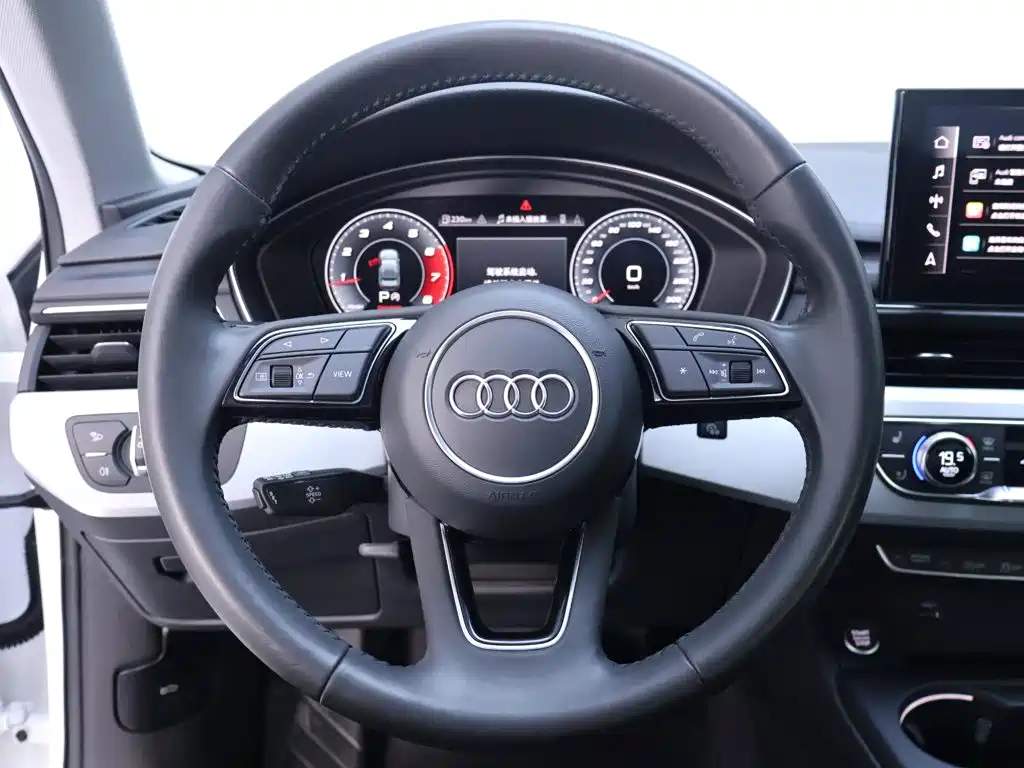Audi A4L — фотографии объявления, Фото 17