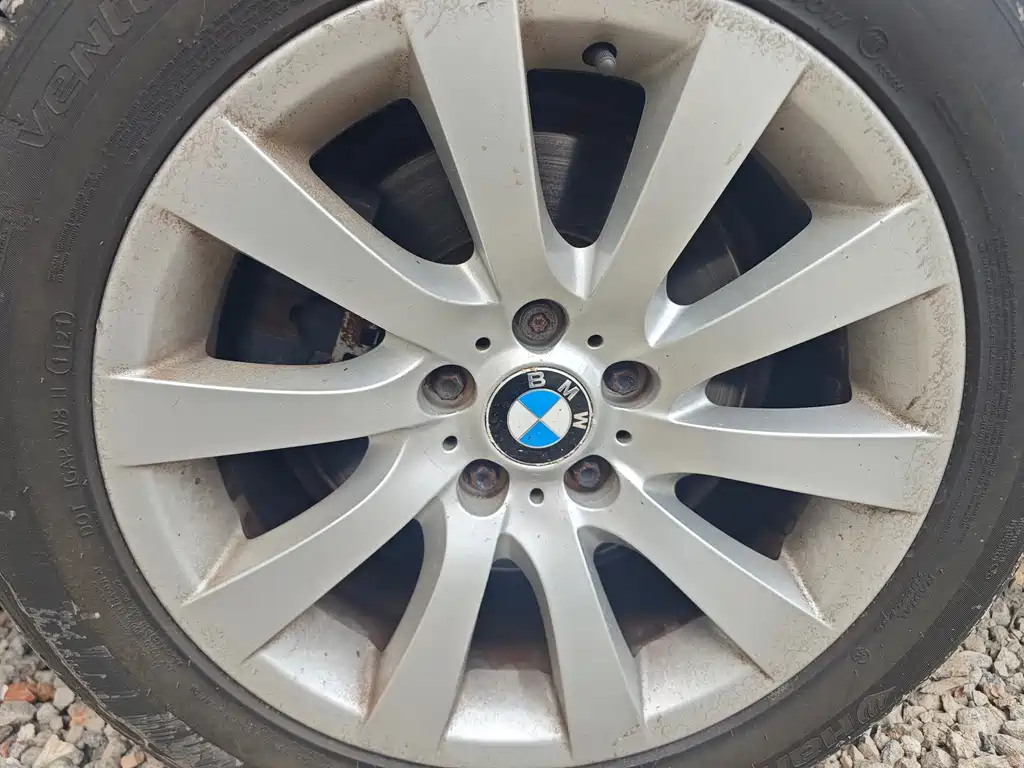 BMW 5 Series GT — миниатюра 14