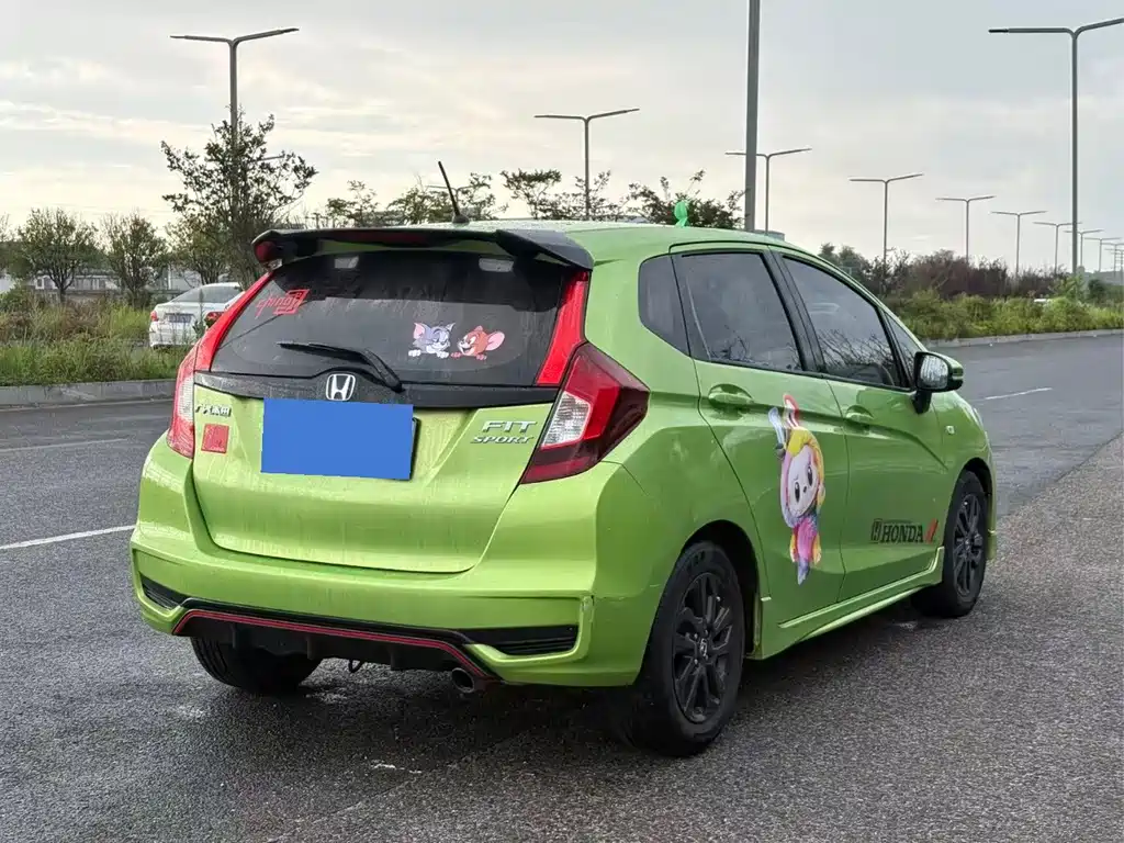 Honda Fit — миниатюра 4