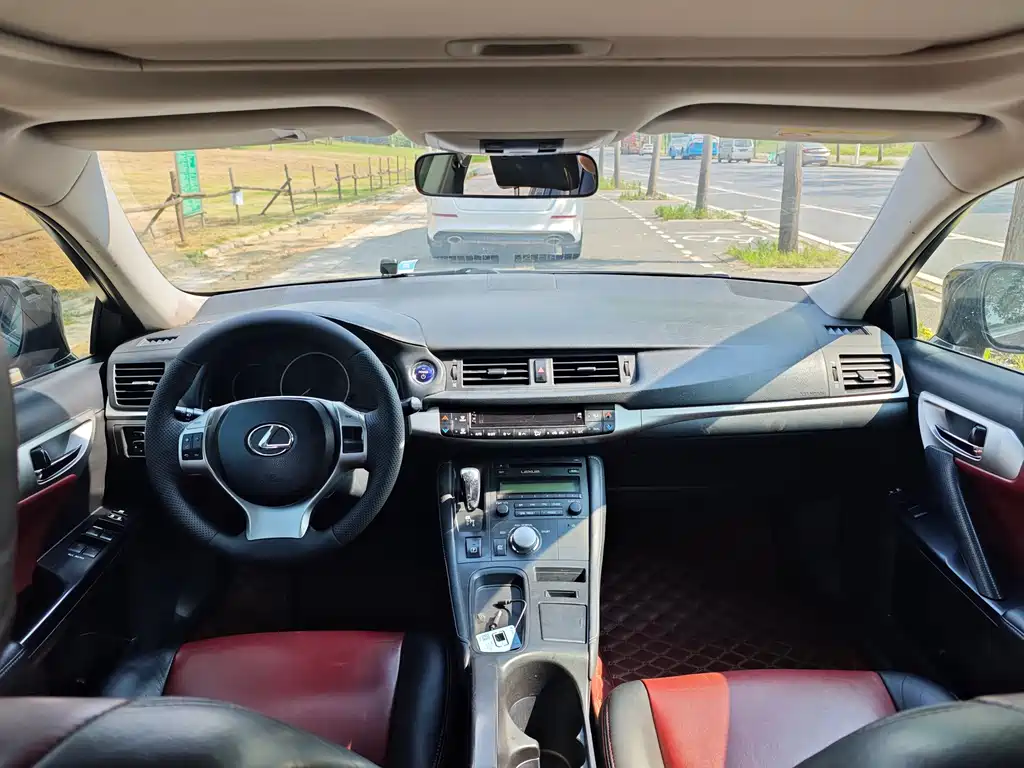 Lexus CT 2012 CT200h Elite