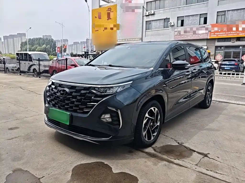 Hyundai Custo
