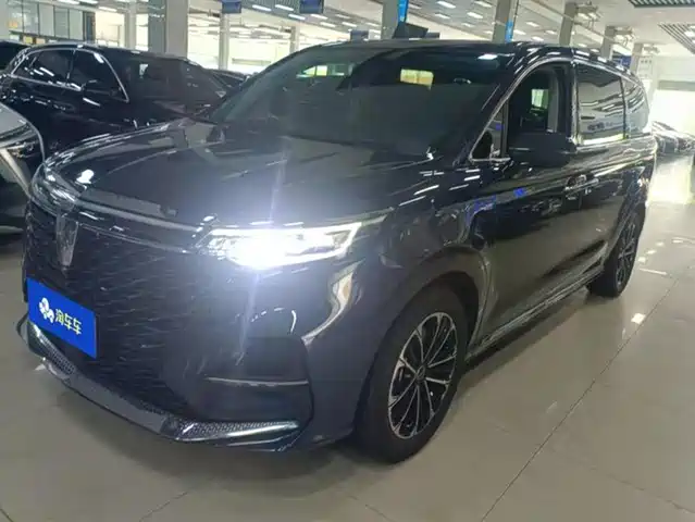 ROEWE IMAX8