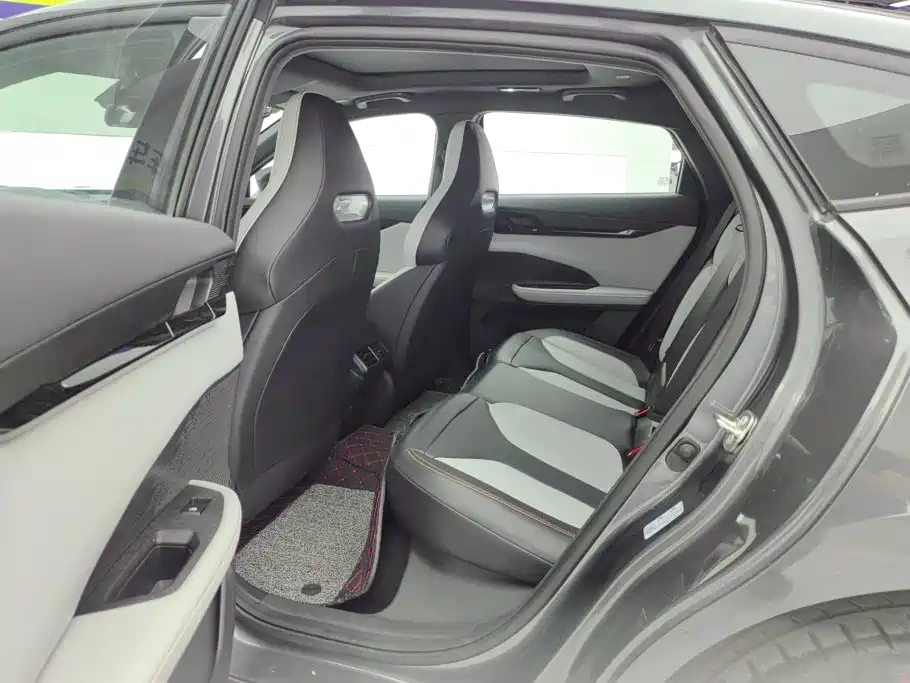 Changan UNI-V iDD — миниатюра 11
