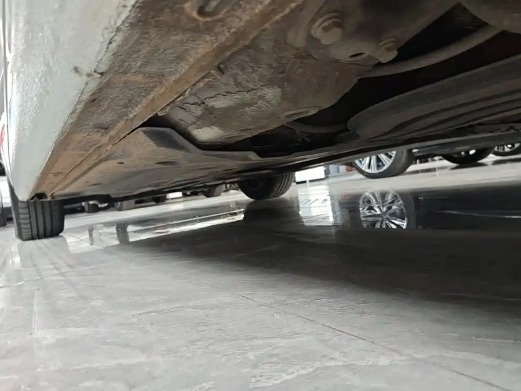 Volkswagen Sagitar — миниатюра 22