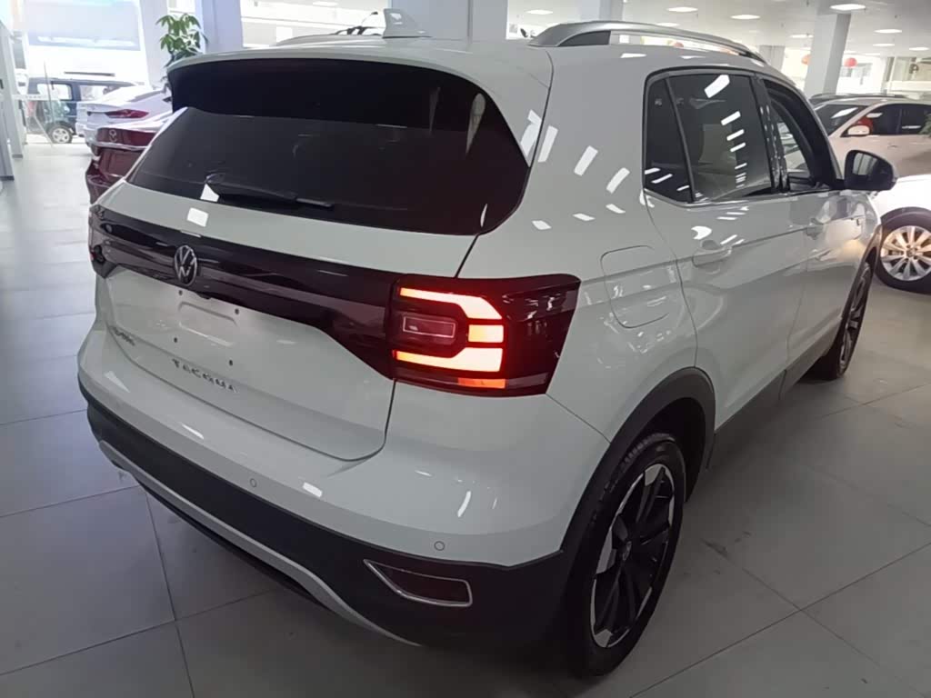 Volkswagen Tanying 1.5 л 2021 г. Белый, пробег 49100 км