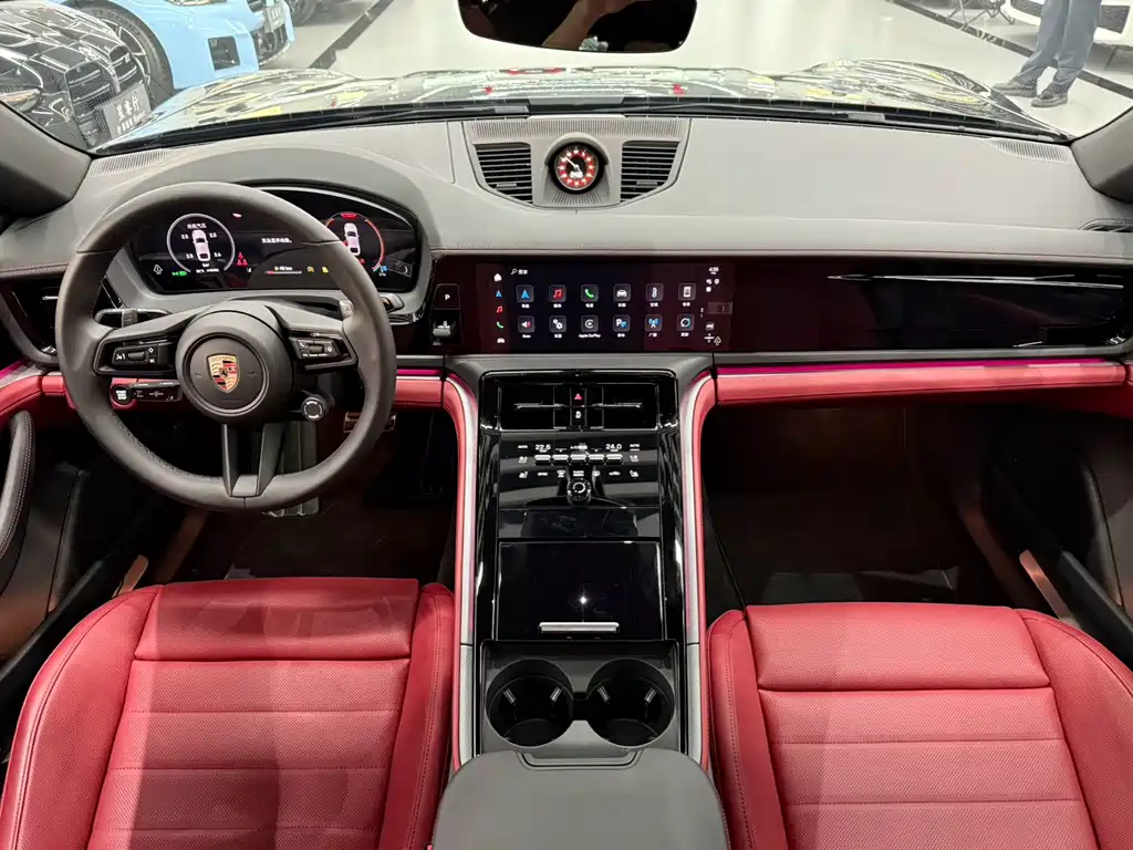Porsche Panamera — миниатюра 7