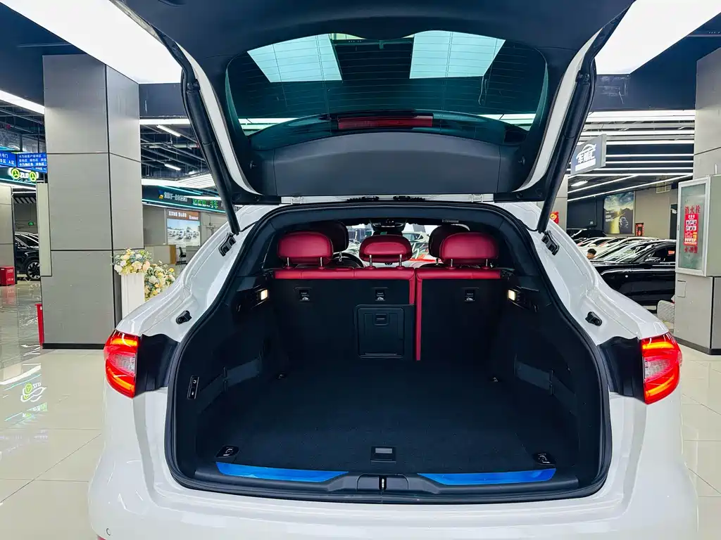 Maserati Levante — миниатюра 21