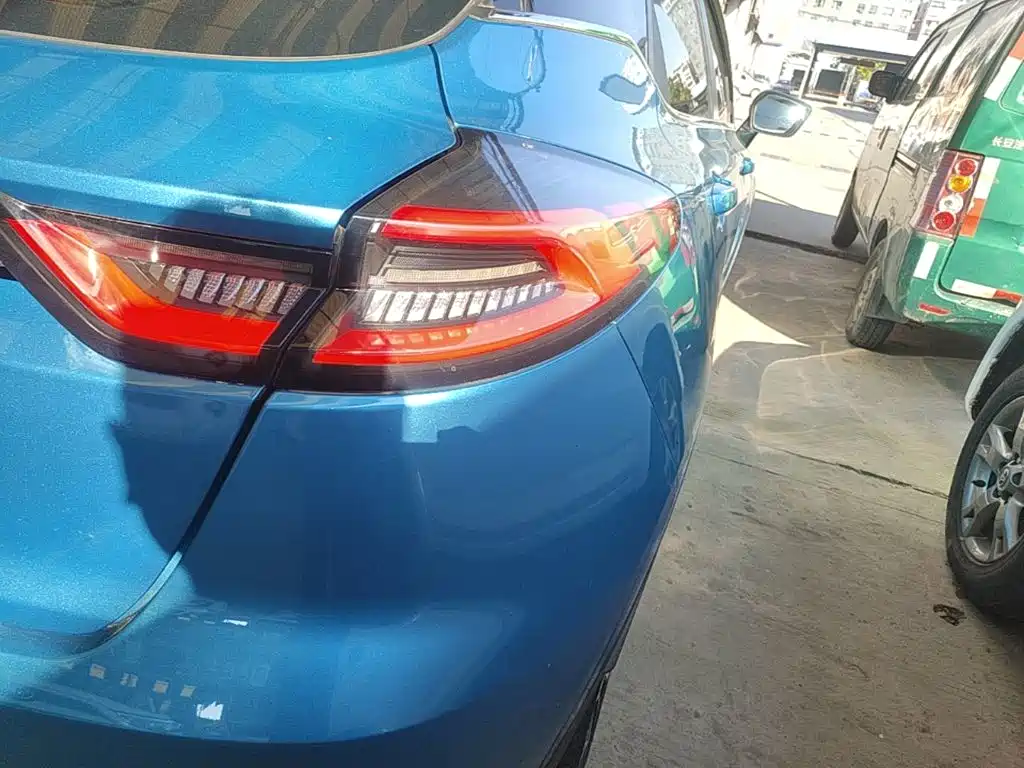 Geely Emgrand S — миниатюра 8