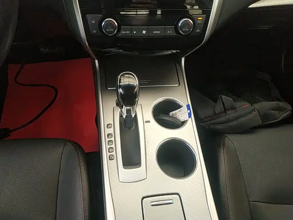 Nissan Teana — миниатюра 14