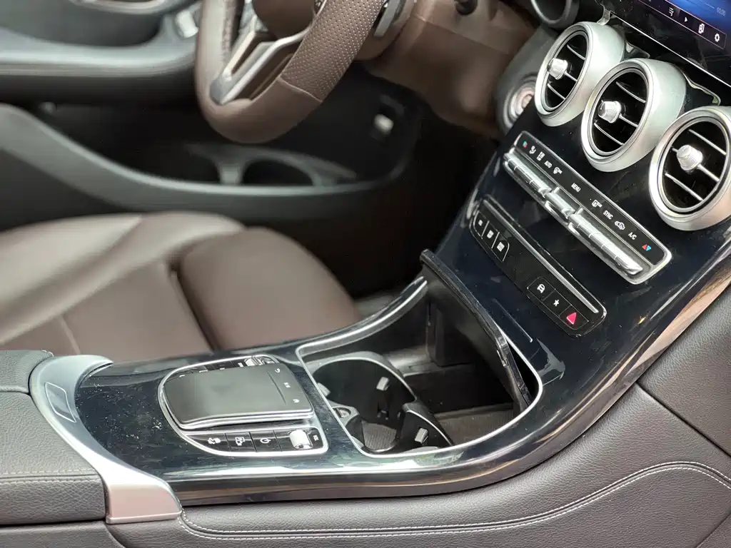 Mercedes-Benz GLC — миниатюра 13
