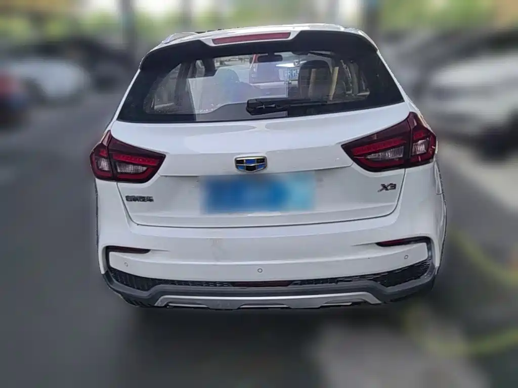 Geely Vision X3 — миниатюра 8