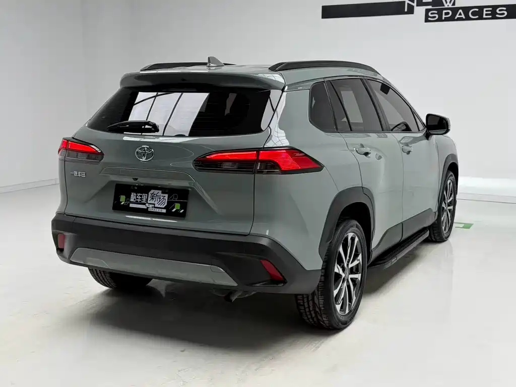Toyota Corolla Cross 2023 2.0L Premium