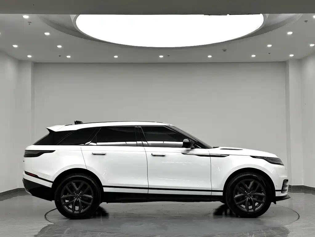 Land Rover Velar — миниатюра 4