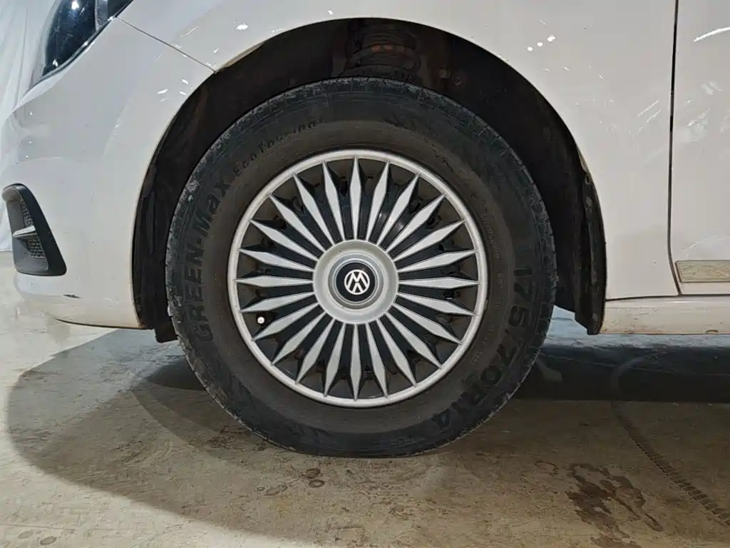 Volkswagen Santana — миниатюра 23