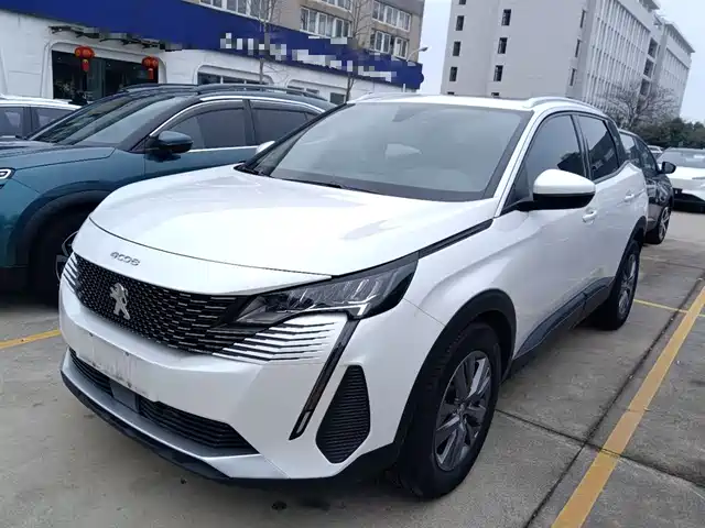 PEUGEOT 4008