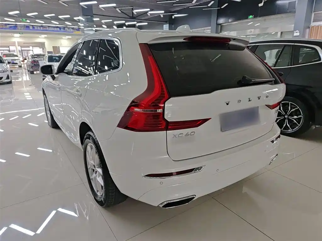 Volvo XC60 2021 T5 Luxury