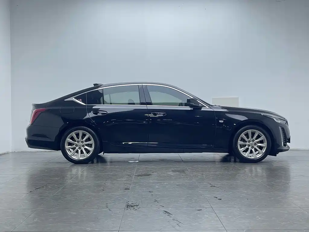 Cadillac CT5 — миниатюра 9