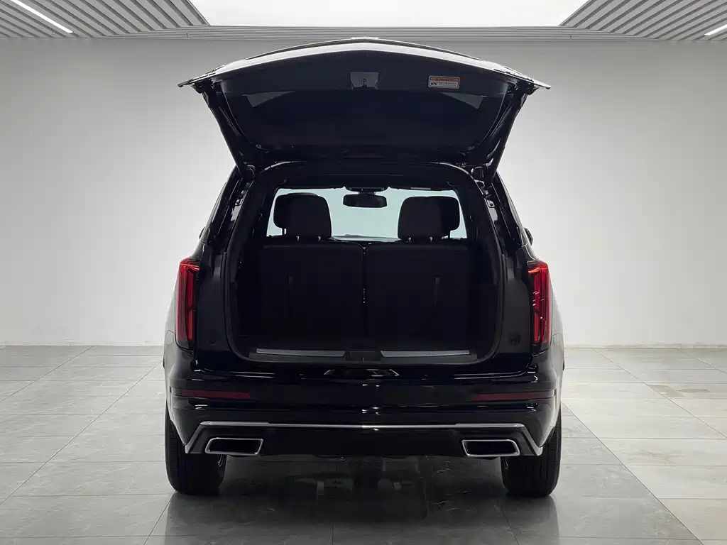 Cadillac XT6 — миниатюра 10