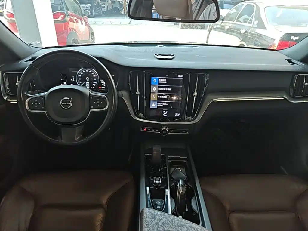 Volvo S60 — миниатюра 10