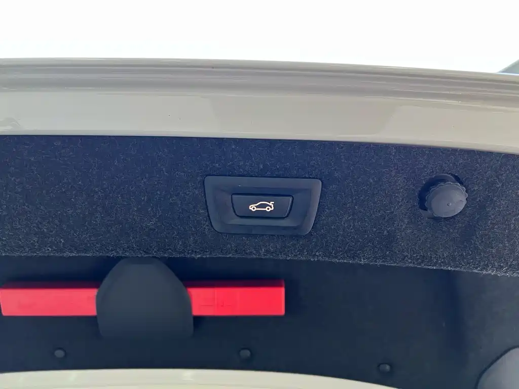 BMW 5 SERIES NEW ENERGY