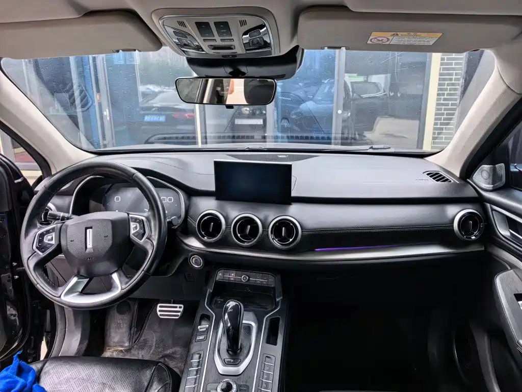 Wey Wey VV6 — миниатюра 4