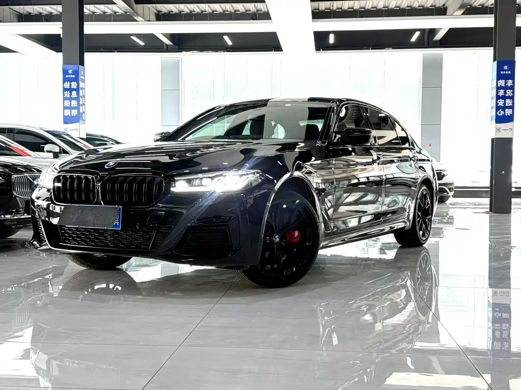 BMW 5 Series 2023