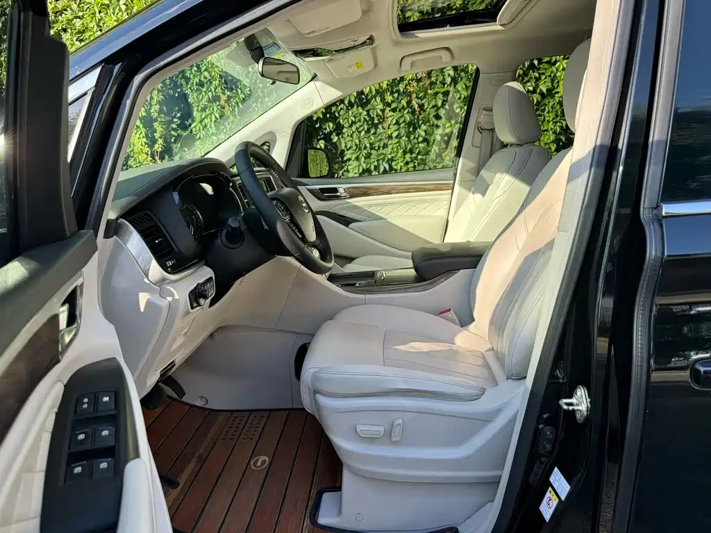 GAC Motor Trumpchi M8 — миниатюра 5