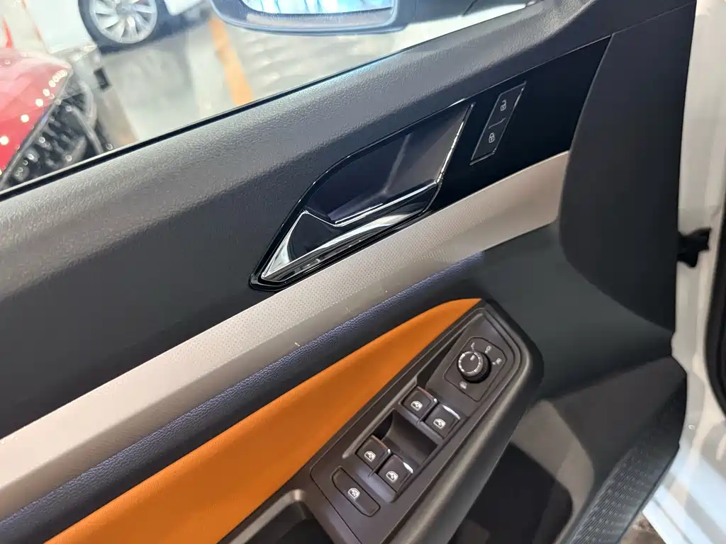 Volkswagen Bora — миниатюра 7