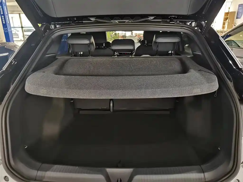 VOLKSWAGEN ID.4 CROZZ