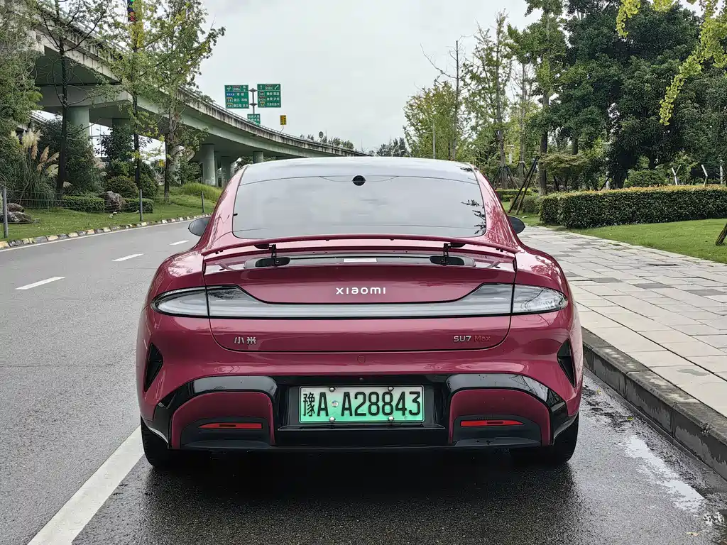 Xiaomi SU7 — миниатюра 6