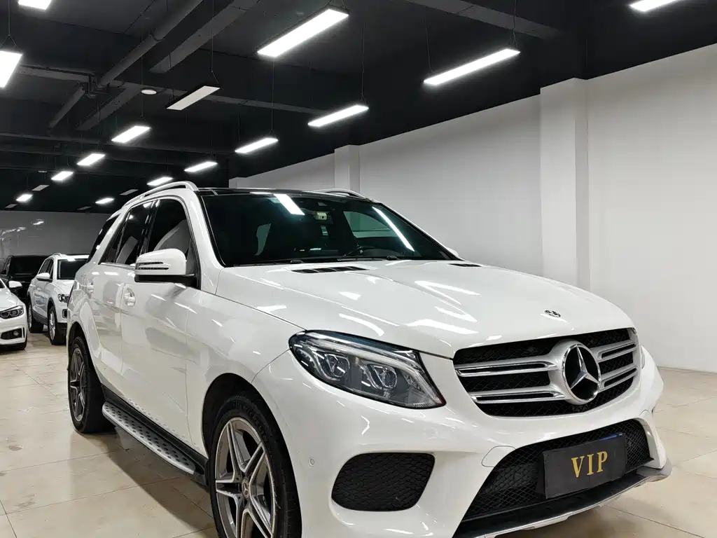 MERCEDES-BENZ GLE