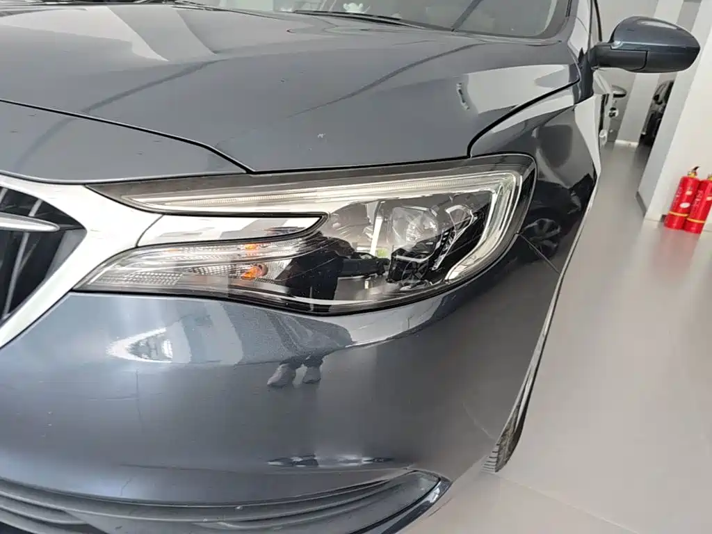 Buick Excelle — миниатюра 18