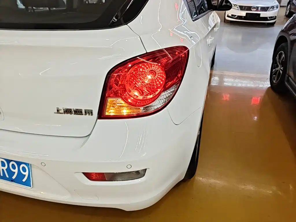 Chevrolet Cruze — миниатюра 8