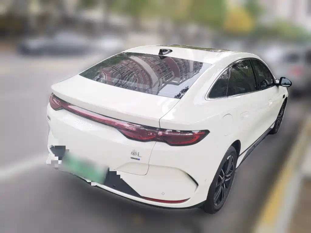 BYD Qin L — миниатюра 6