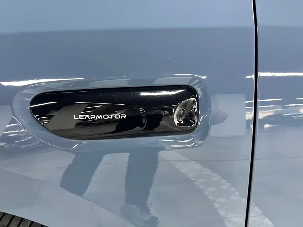 Leapmotor Ноль один. — миниатюра 25