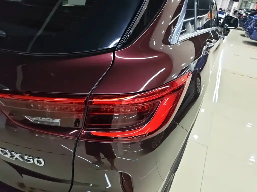 Infiniti QX50 — миниатюра 8