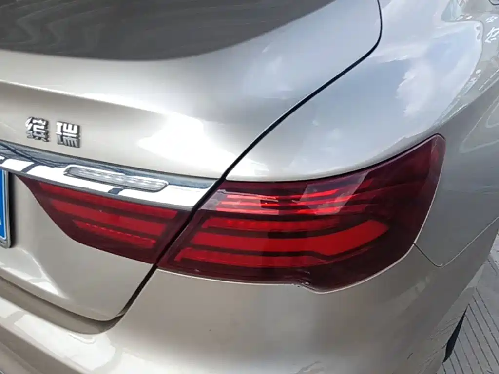 Geely Binrui — миниатюра 8