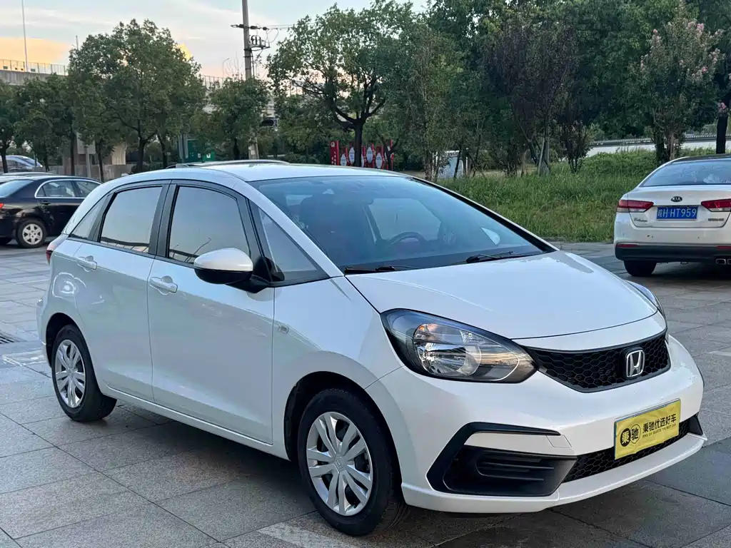 Honda Fit — миниатюра 3