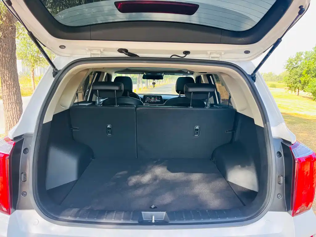 Kia Sportage — миниатюра 17