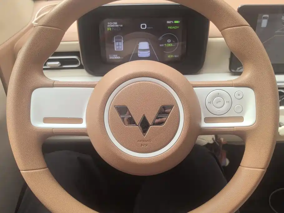 Wuling MINIEV — миниатюра 15