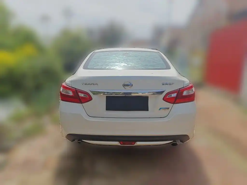 Nissan Teana — миниатюра 3