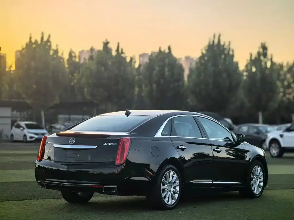 Cadillac XTS — миниатюра 4