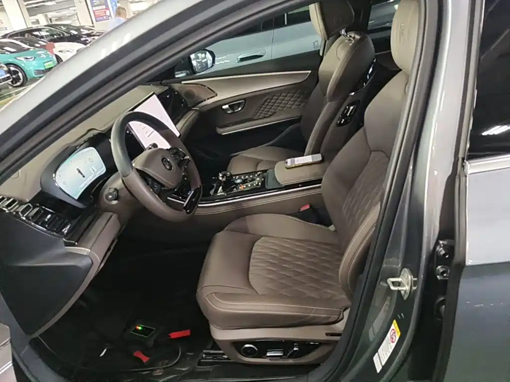 BYD Han — миниатюра 15