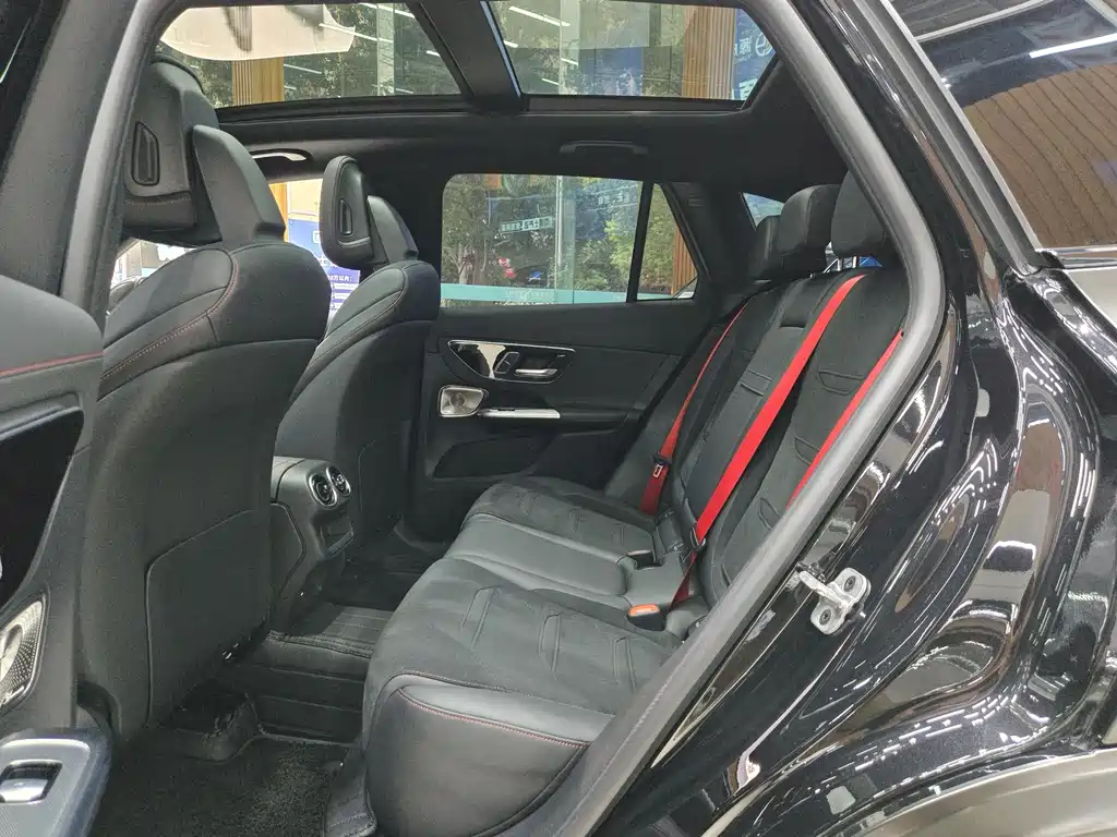Mercedes-Benz GLC AMG — миниатюра 10