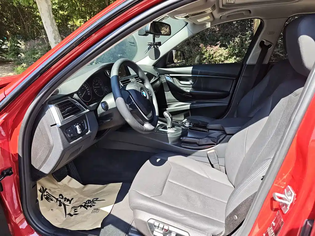 BMW 3 Series — миниатюра 7